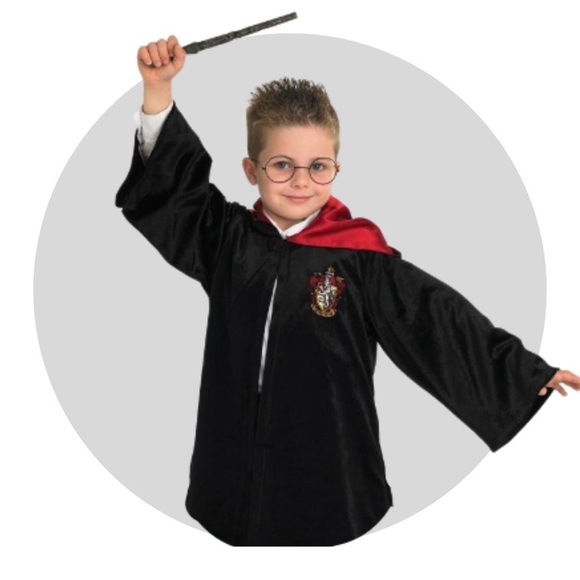 Harry Potter Deluxe Gryffindor Robe with Ron Weasley Wand  Kids Medium Universal - Picture 12 of 13